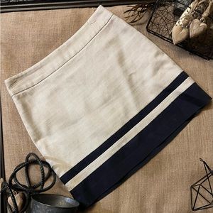 EUC Loft Cream Striped Twill Pencil Skirt.  Size 8